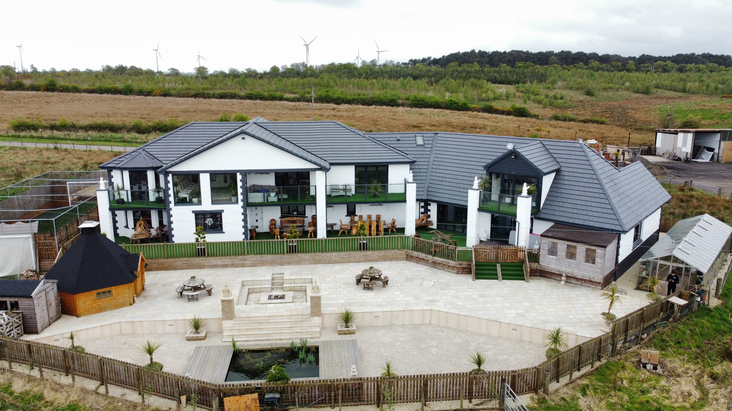 A bungalow garden